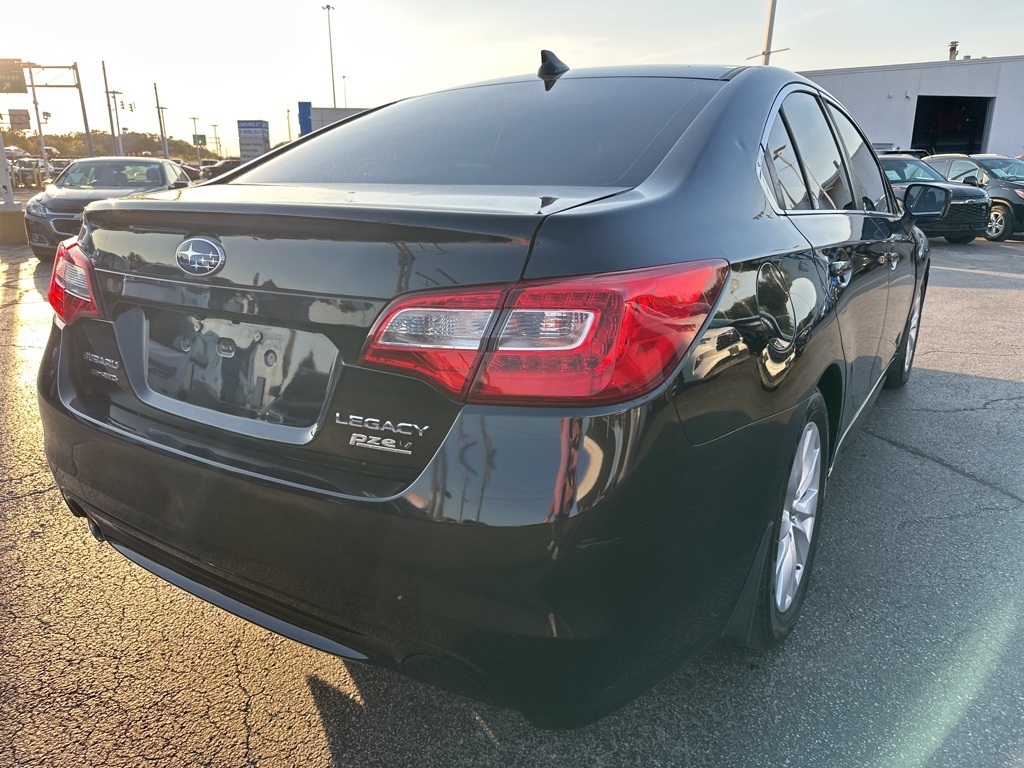 2017 Subaru Legacy 2.5i Premium photo 5