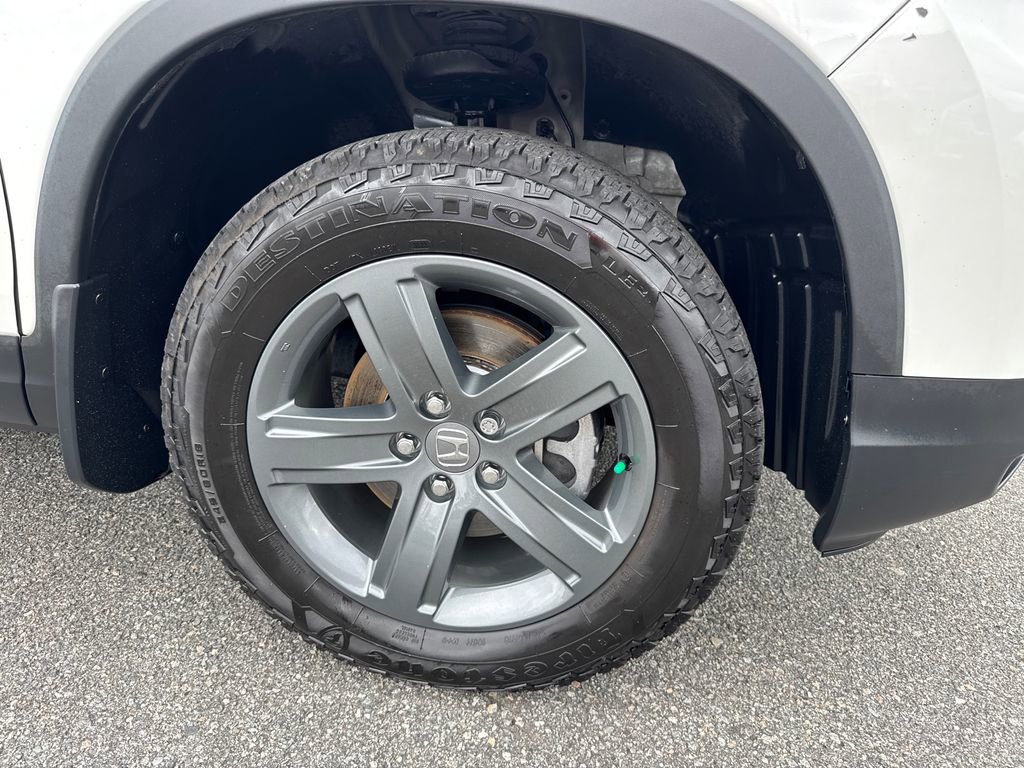 2023 Honda Ridgeline RTL photo 11
