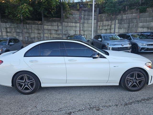 2019 Mercedes Benz C 43 AMG 4MATIC photo 2