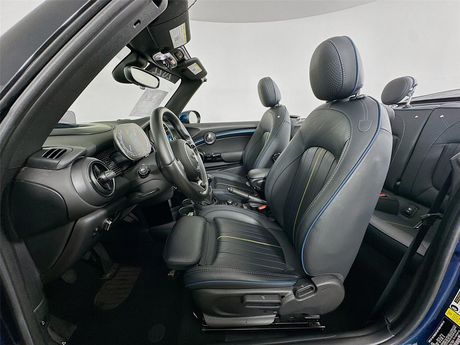 2022 Mini Cooper Convertible S photo 22