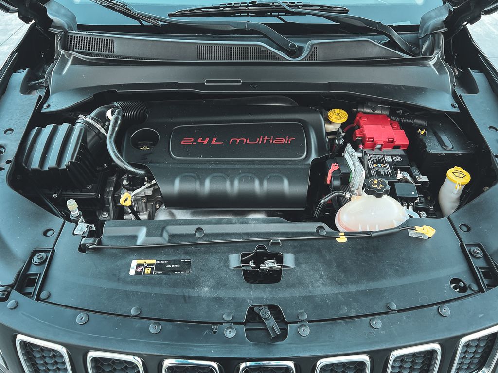 2019 Jeep Compass Latitude photo 30