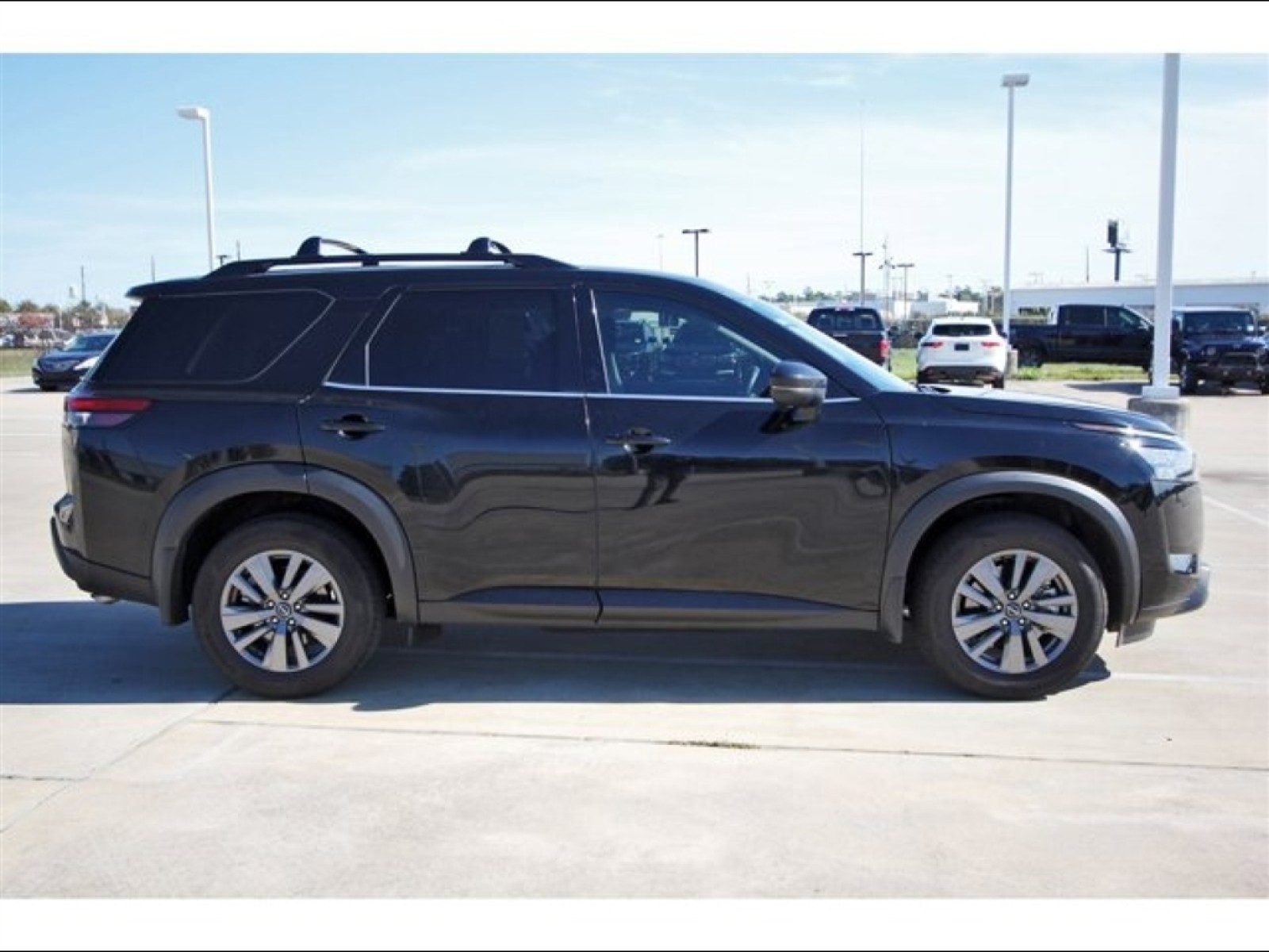 2025 Nissan Pathfinder SV Black at Robbins Nissan