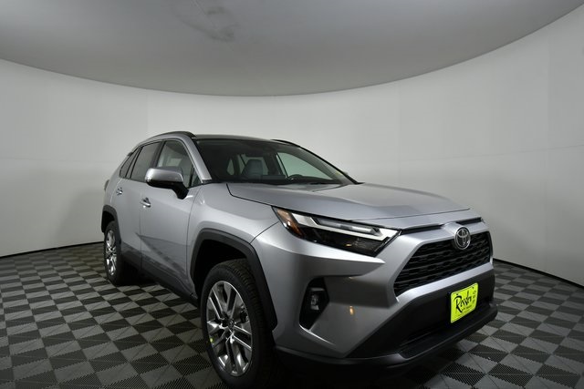 2025 Toyota RAV4 XLE Premium photo 4