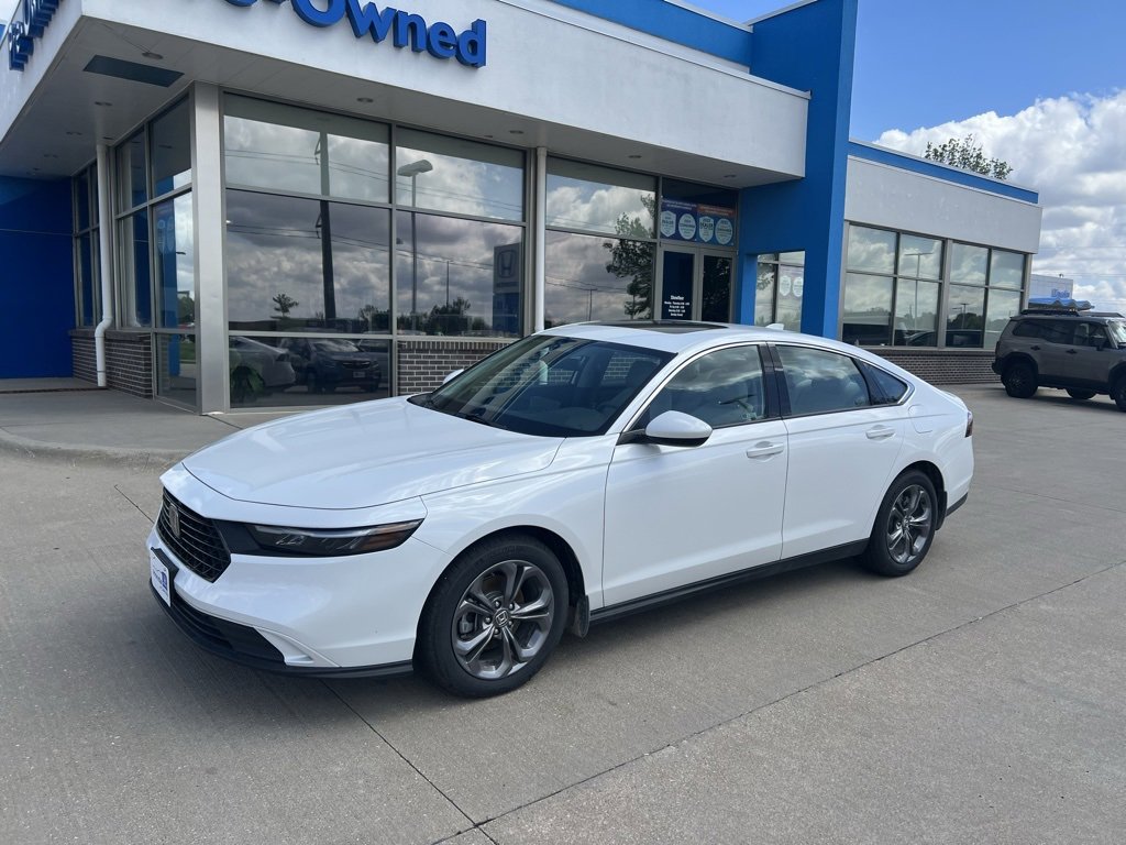 2024 Honda Accord EX photo 18
