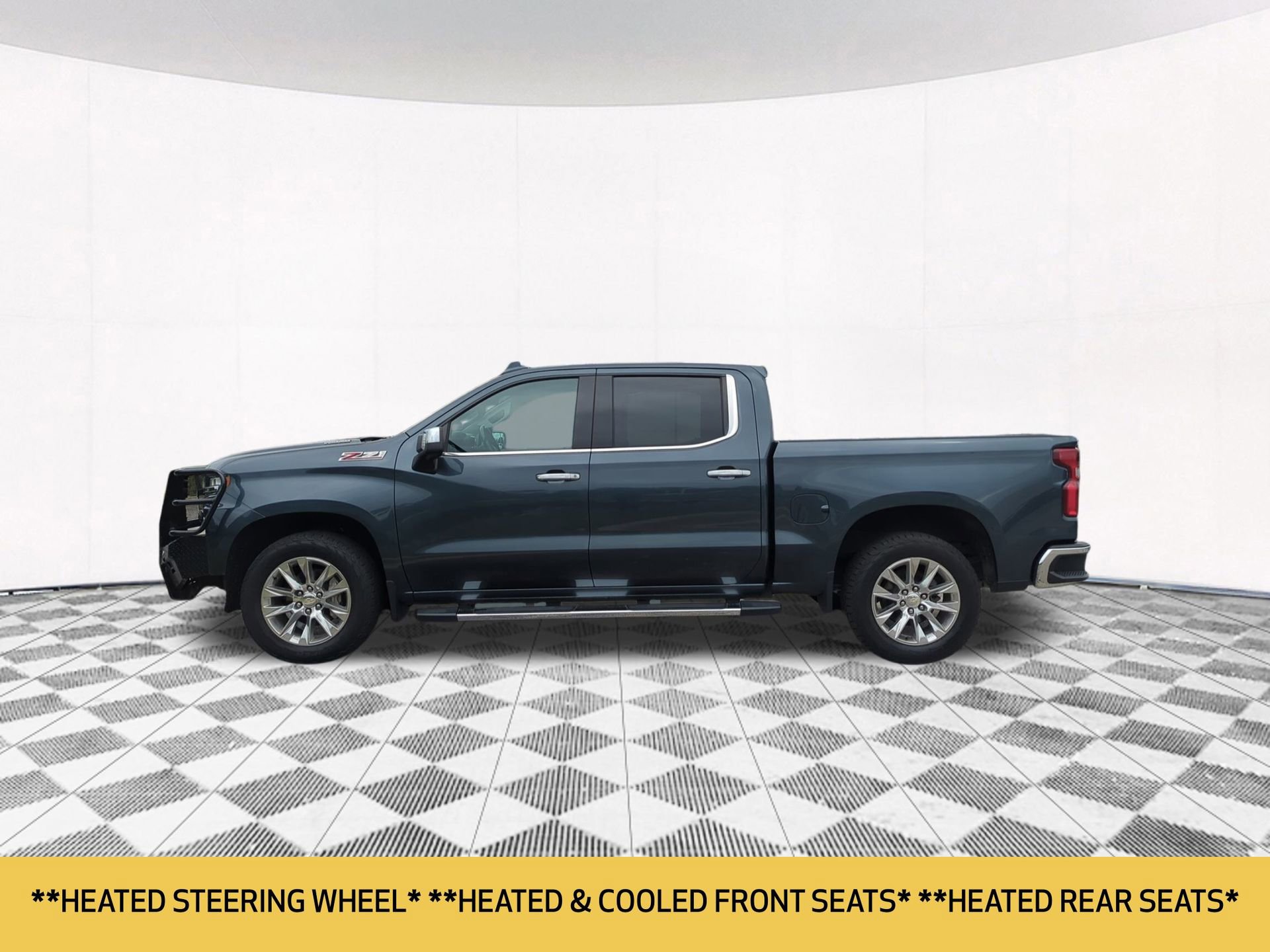 2020 Chevrolet Silverado 1500 LTZ photo 3