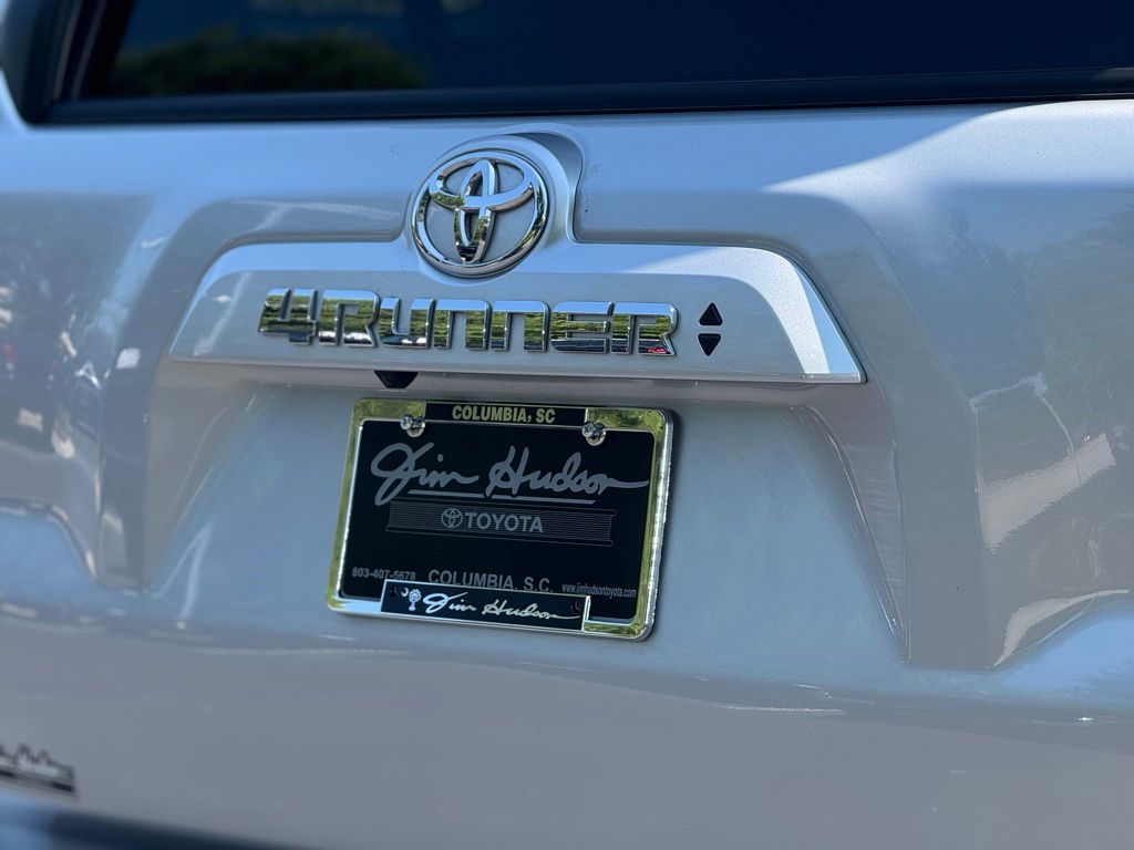2024 Toyota 4Runner SR5 photo 9