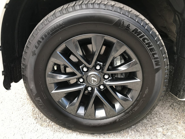 2023 Lexus GX 460 Premium photo 13