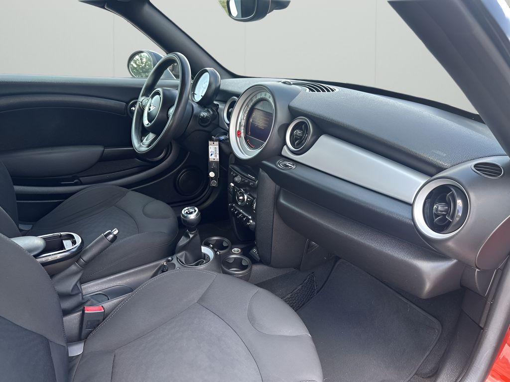 2013 Mini Cooper Base photo 11