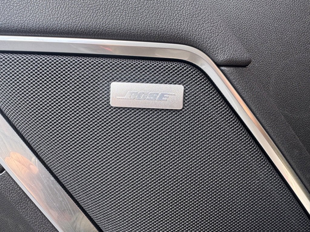 2025 Chevrolet Silverado 2500HD LTZ photo 9
