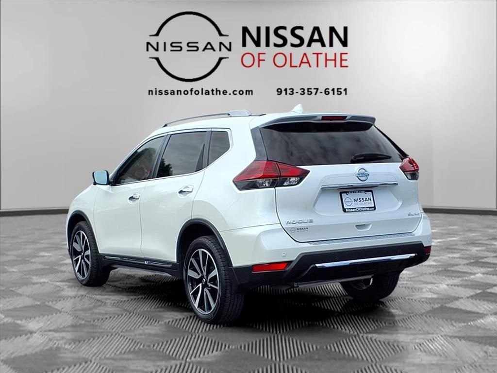 2020 Nissan Rogue SL photo 3
