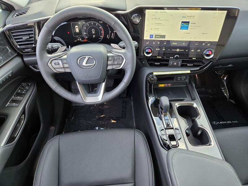 2026 Lexus NX 350 Premium photo 8