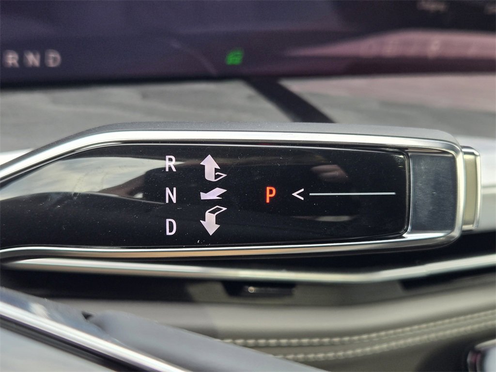 2025 Cadillac Escalade IQ Luxury photo 20