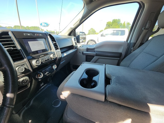 2020 Ford F-150 XLT photo 13