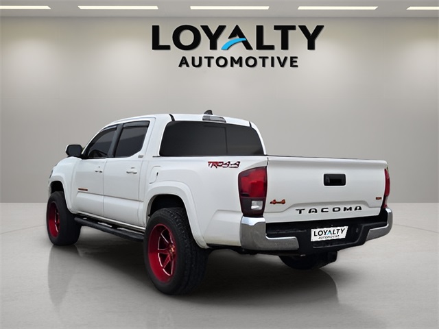 2021 Toyota Tacoma SR5 photo 3