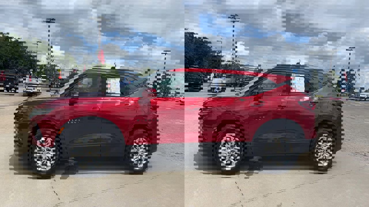 2021 Chevrolet Blazer 2LT photo 3