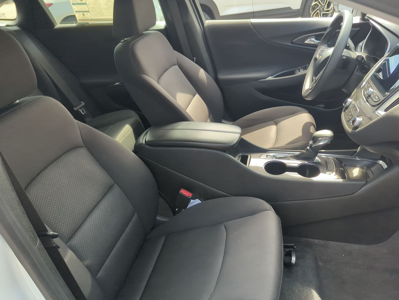 2023 Chevrolet Malibu 1LT photo 25