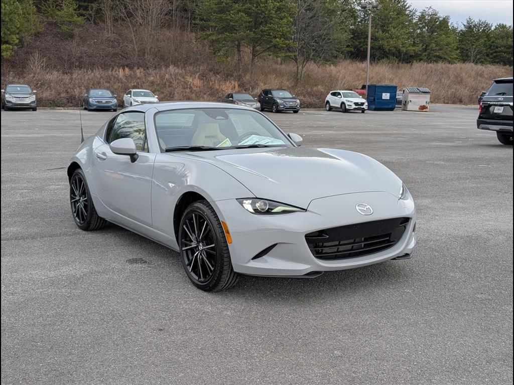 2025 Mazda MX-5 Miata RF Grand Touring's photo