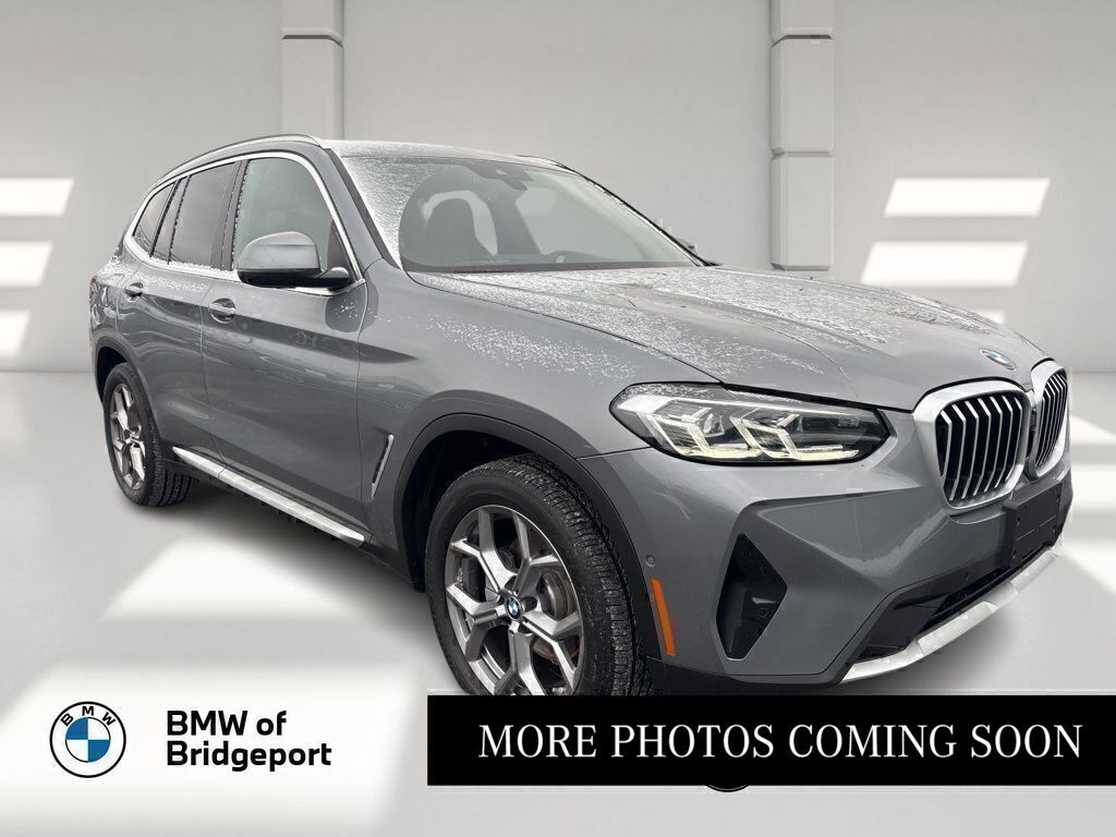 2023 BMW X3 30i's photo