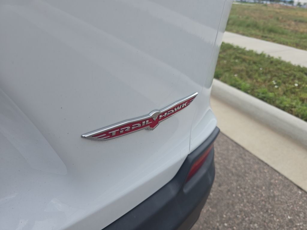 2019 Jeep Cherokee Trailhawk photo 10