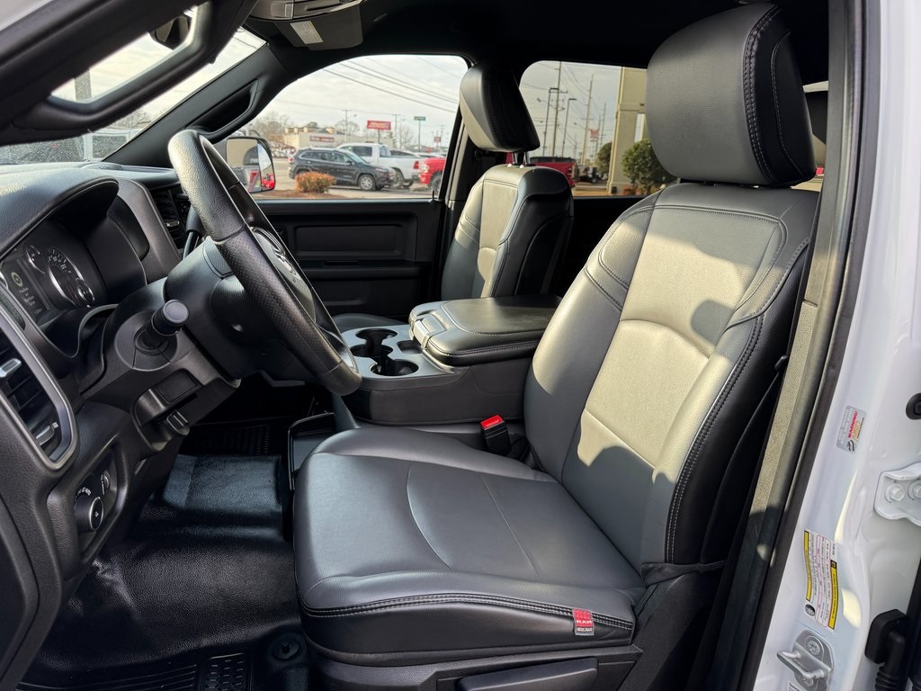 2022 Ram 3500 Tradesman photo 26