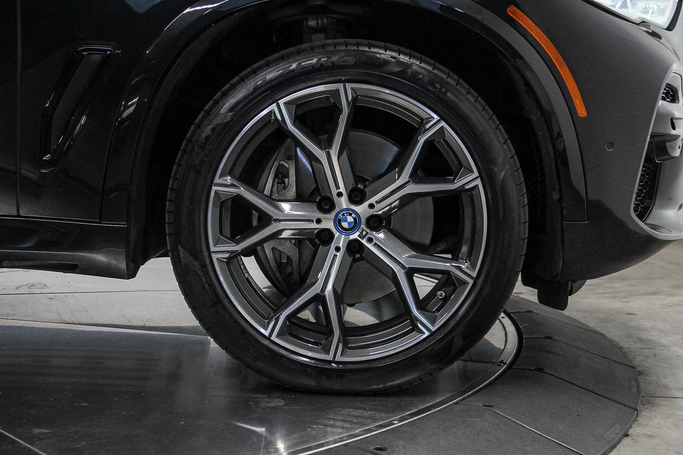 2023 Bmw X5 xDrive45e photo 11
