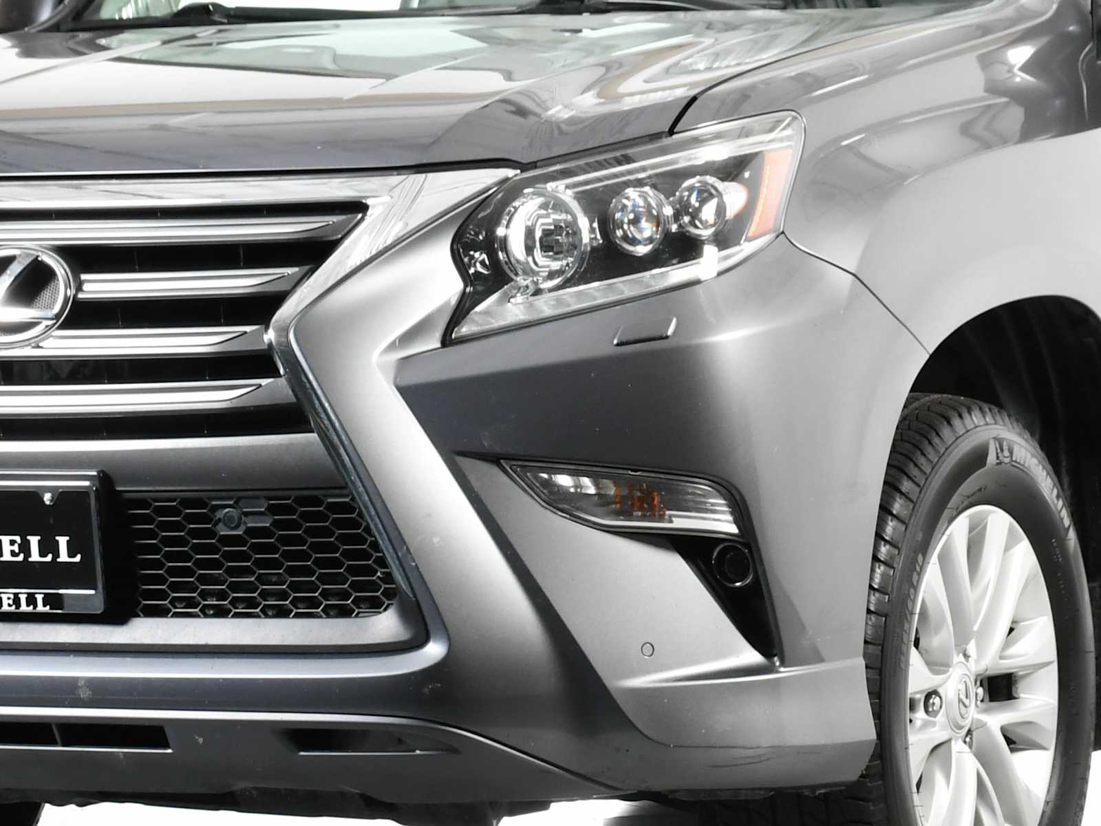 2016 Lexus GX 460 photo 9