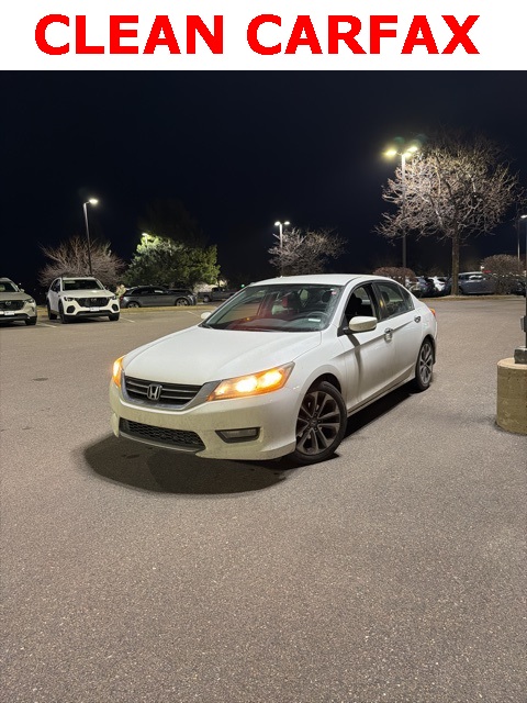 2015 Honda Accord Sport's photo