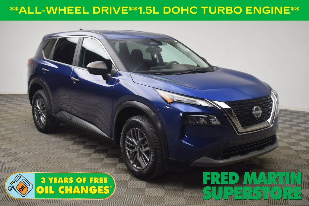 2023 Nissan Rogue S's photo