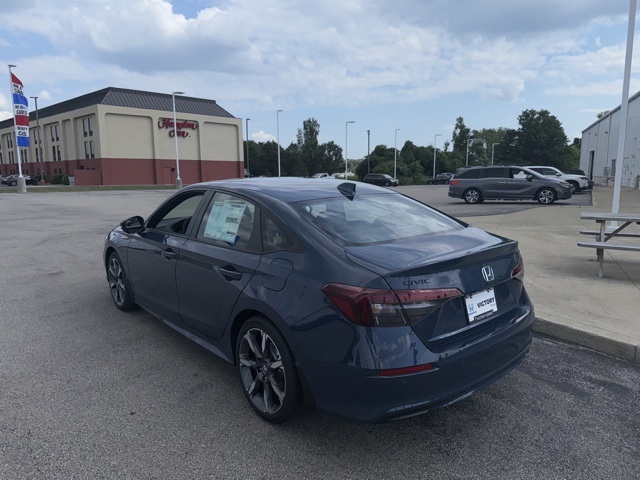 2026 Honda Civic Hybrid Sport Touring photo 4