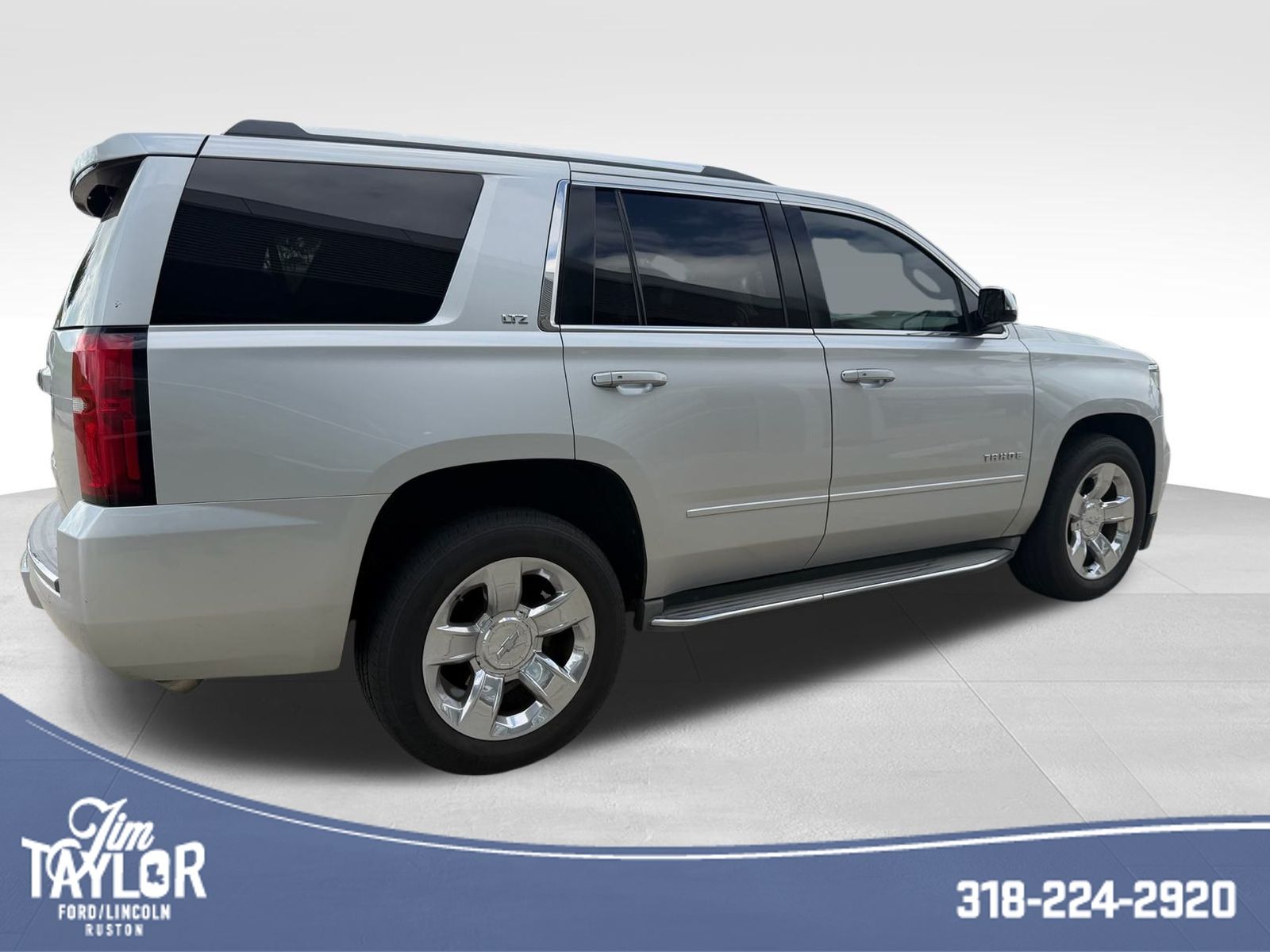 2015 Chevrolet Tahoe LTZ photo 2