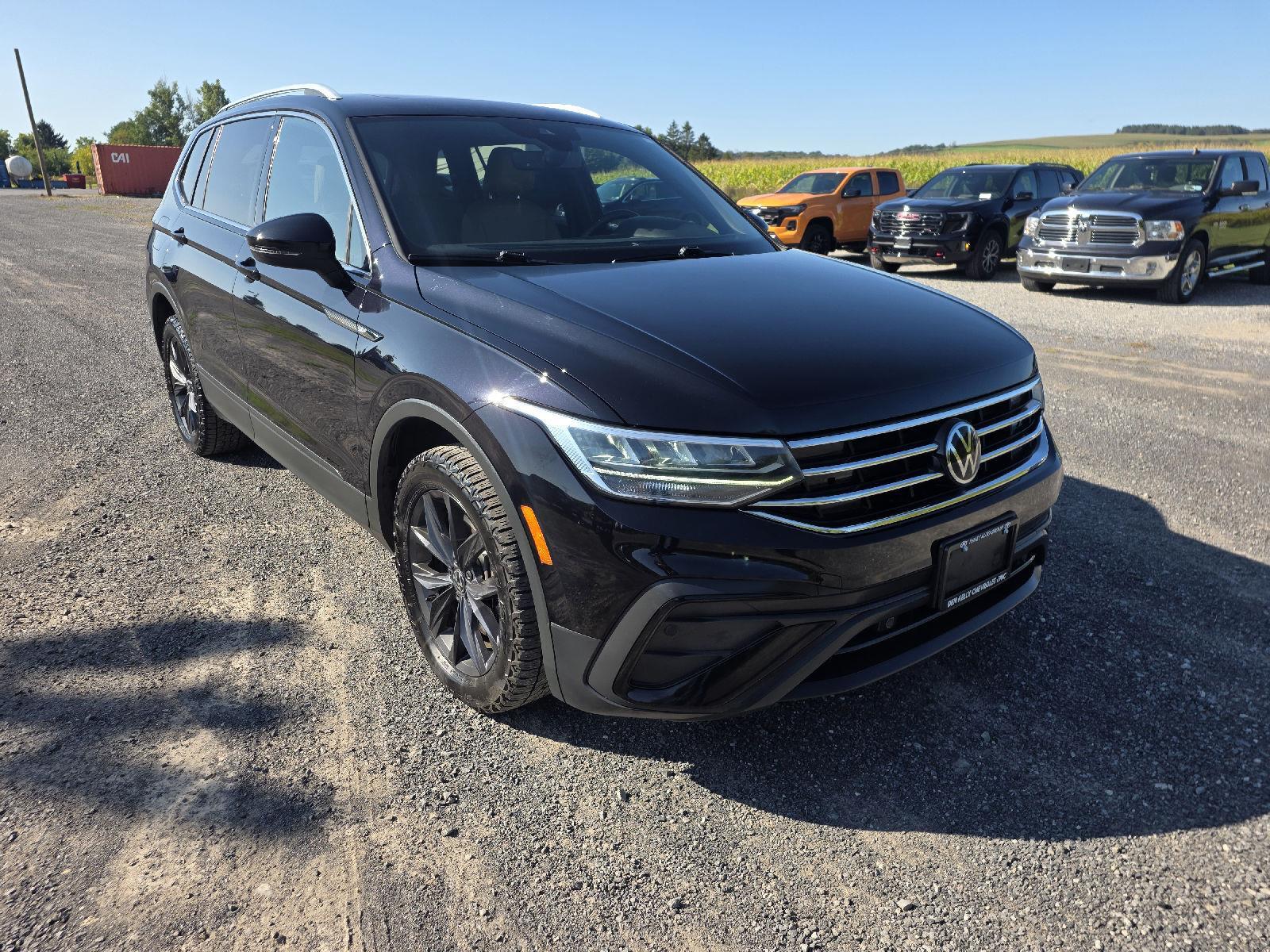 2022 Volkswagen Tiguan SE photo 7