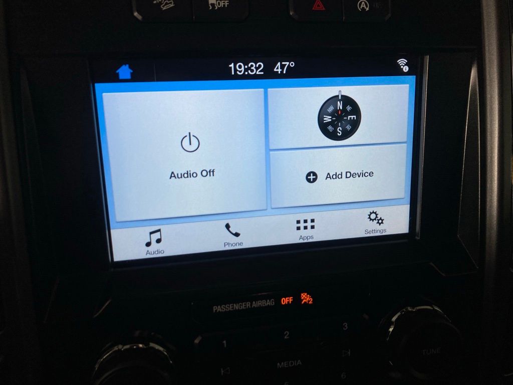 2016 Ford F-150 XLT photo 4