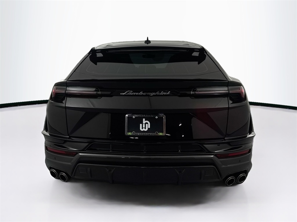 2024 Lamborghini Urus Performante photo 5