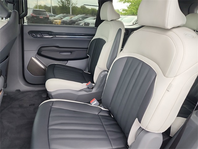 2026 Kia EV9 GT-Line photo 12