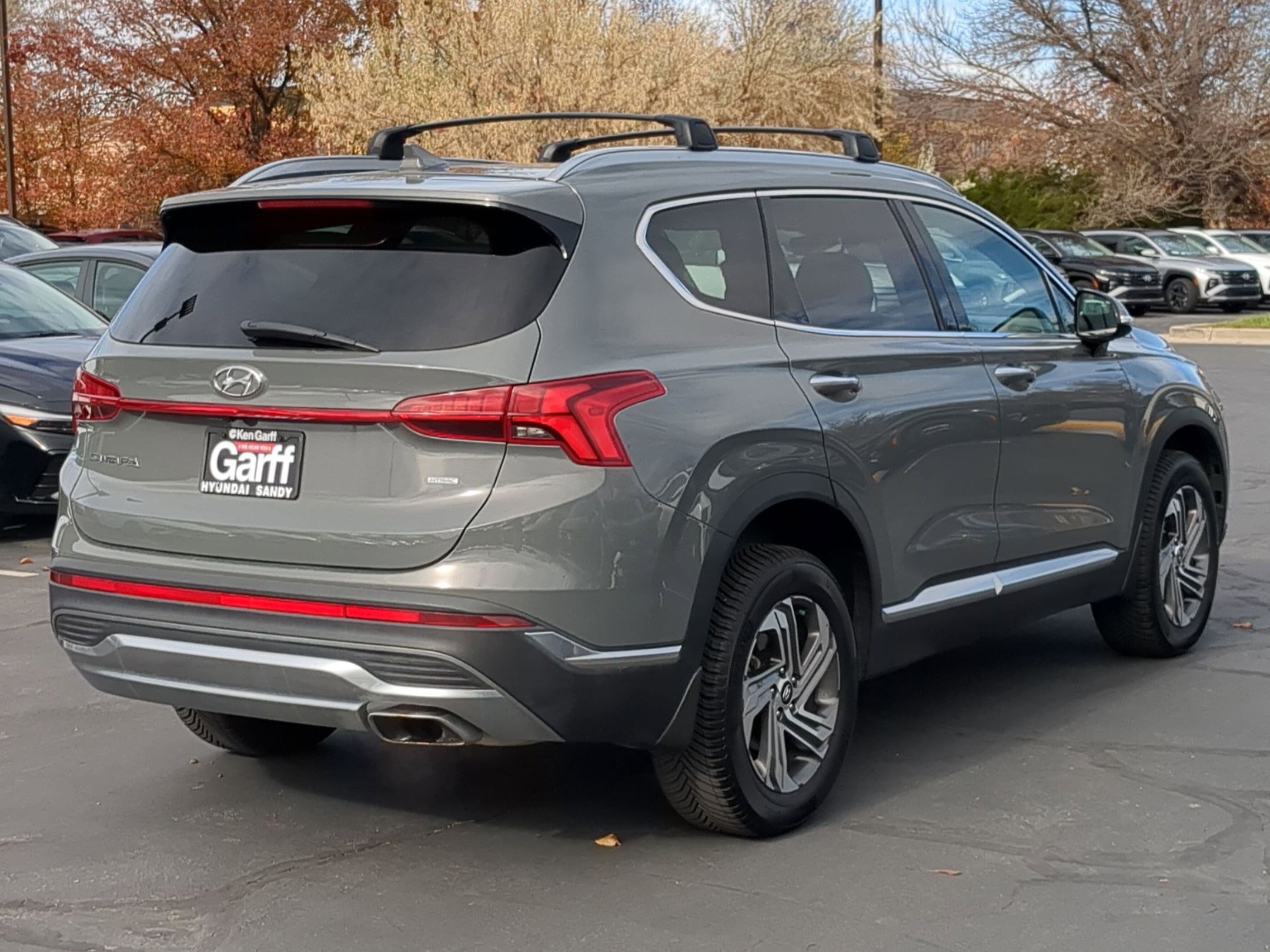 2022 Hyundai Santa Fe SEL Premium photo 2