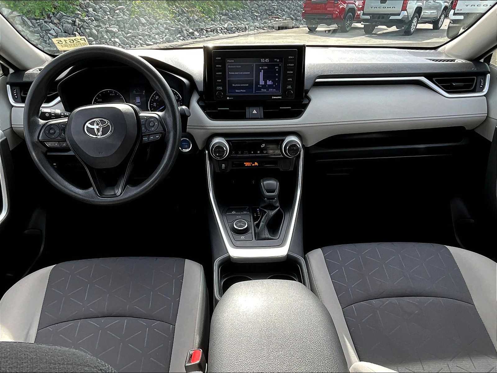 2021 Toyota RAV4 XLE photo 21