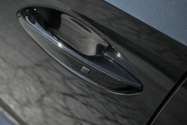 2025 Hyundai Sonata SEL photo 2