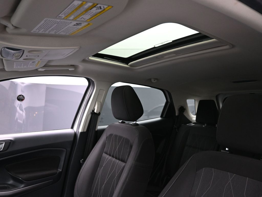 2020 Ford EcoSport SE photo 15