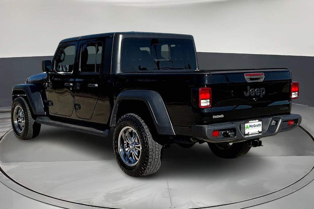 2020 Jeep Gladiator Sport photo 4
