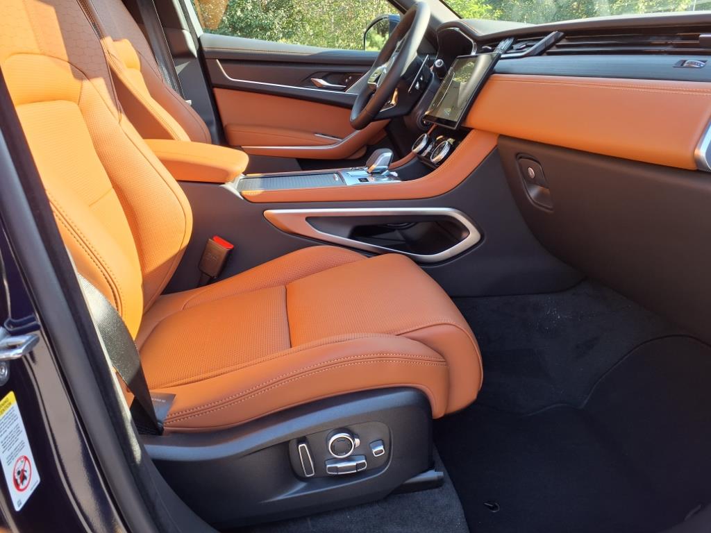 2026 Jaguar F-PACE P250 R-Dynamic S photo 2