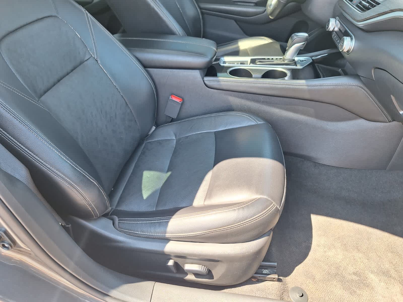 2024 Nissan Altima 2.5 SL photo 26