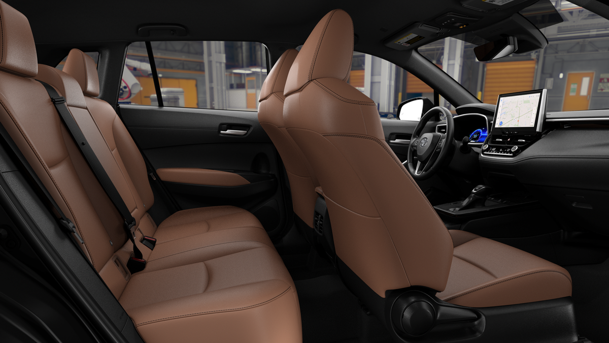 2026 Toyota Corolla Cross XLE photo 18