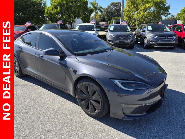2022 Tesla Model S Base's photo