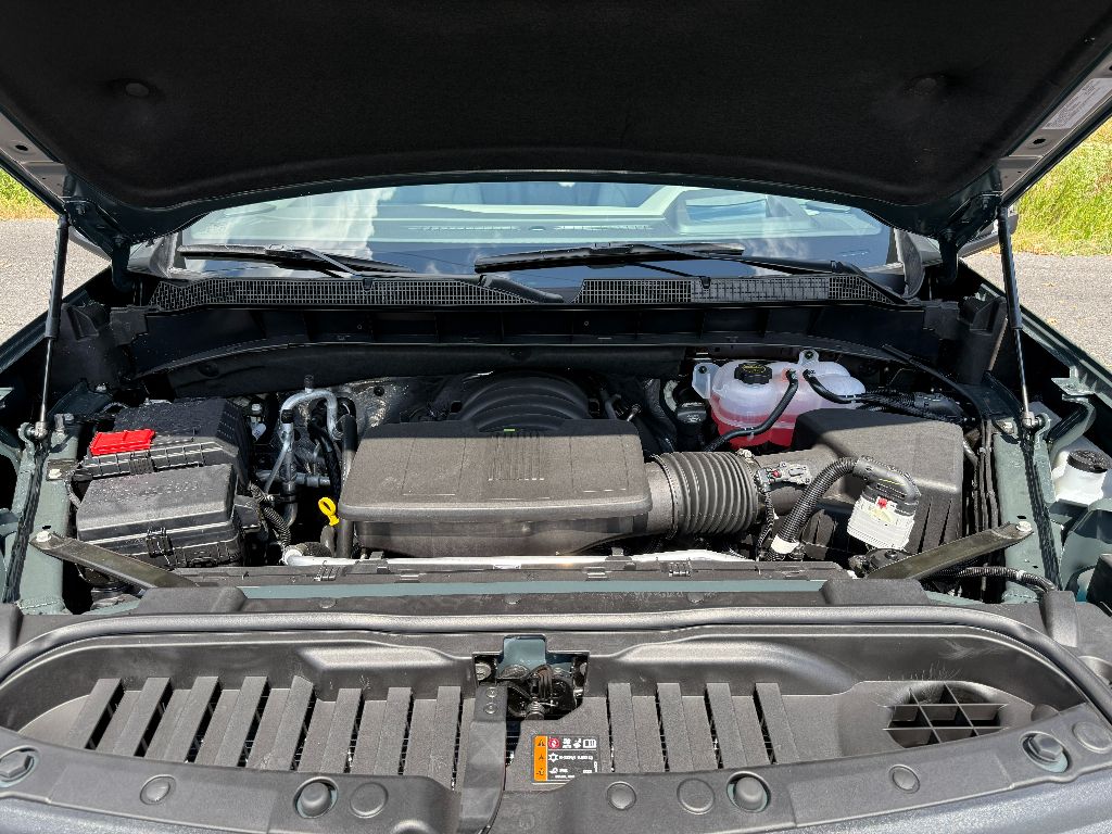 2026 Chevrolet Silverado 1500 LTZ photo 17