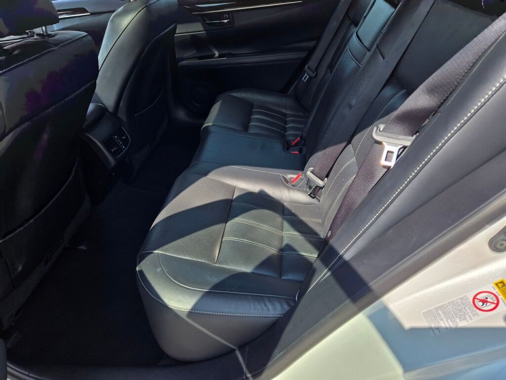 2016 Lexus ES 350 photo 15