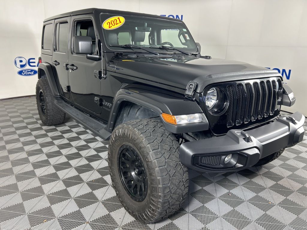 2021 Jeep Wrangler Unlimited Sahara Altitude photo 3