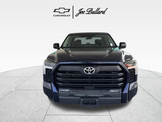 2022 Toyota Tundra SR5 photo 2