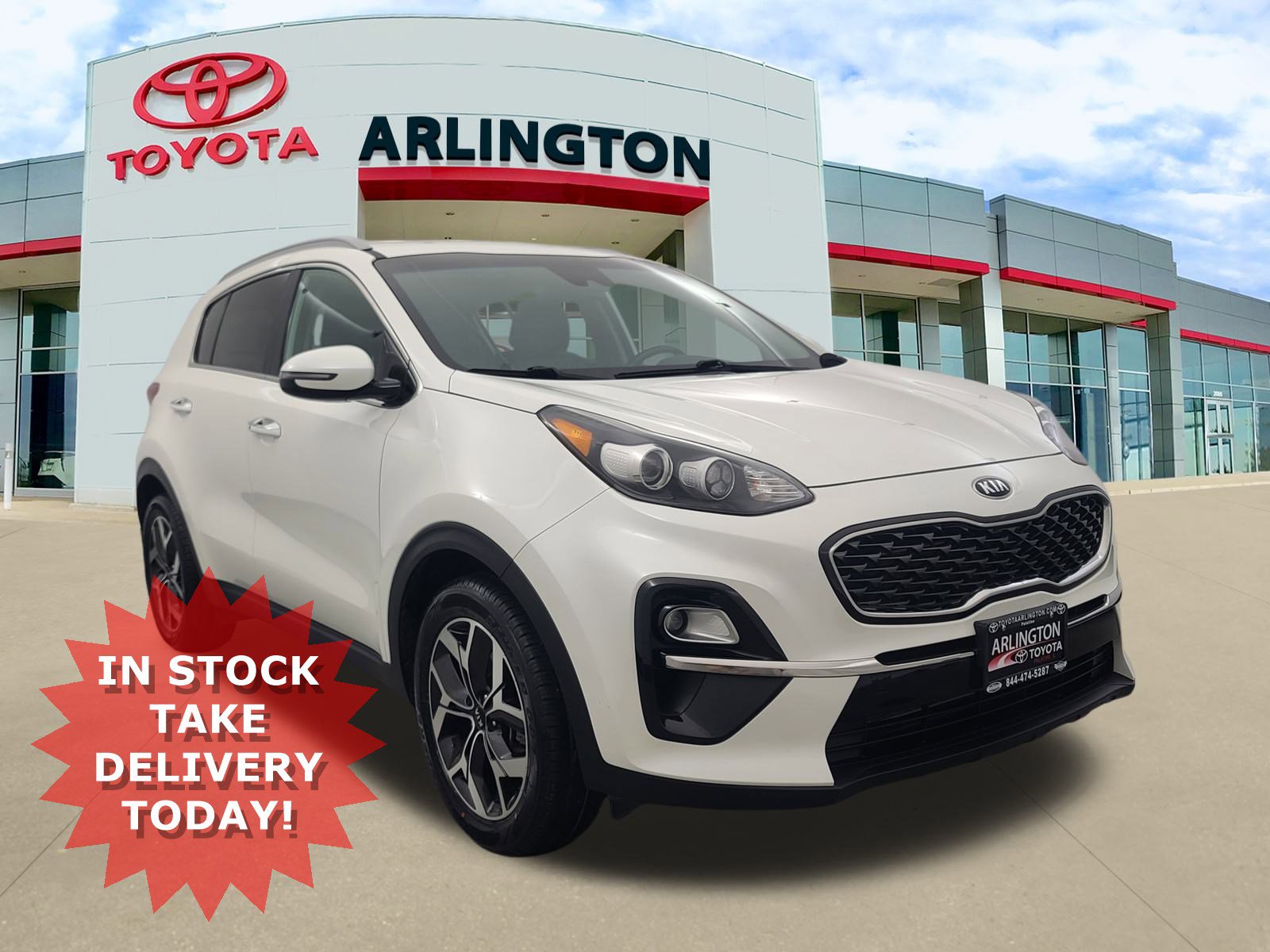 2020 Kia Sportage EX's photo