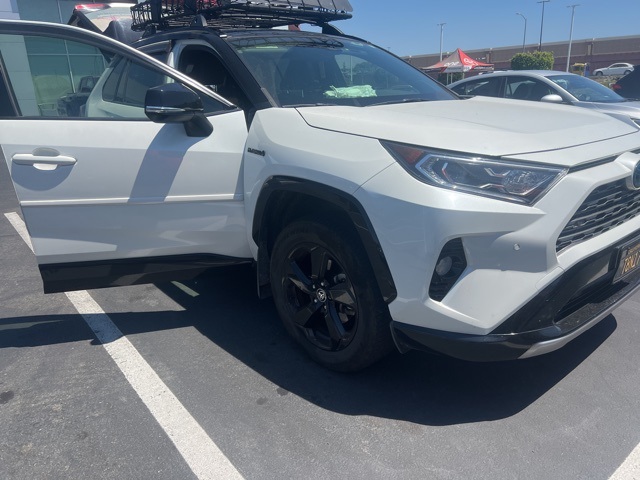 Used 2020 Toyota RAV4 XSE with VIN JTMEWRFV8LJ036075 for sale in Northfield, Minnesota