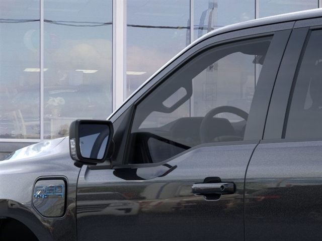 2025 Ford F-150 Lightning photo 20